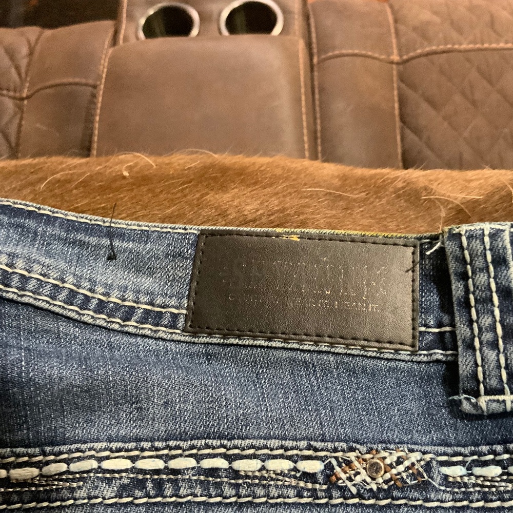 Ladies Shyann jeans size 29 short